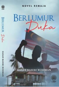 NOVEL REMAJA: BERLUMUR DUKA