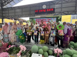 tema flora dan fauna
