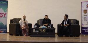 2. Ahli Panel dan Moderator
